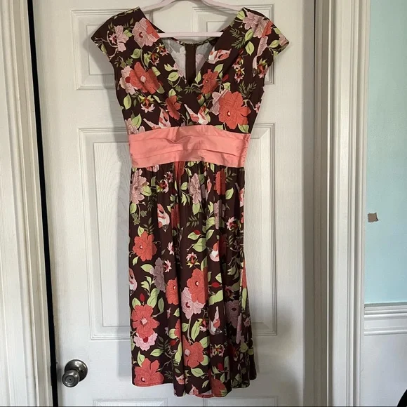 ModCloth Tea Dress - Picture 1 of 5